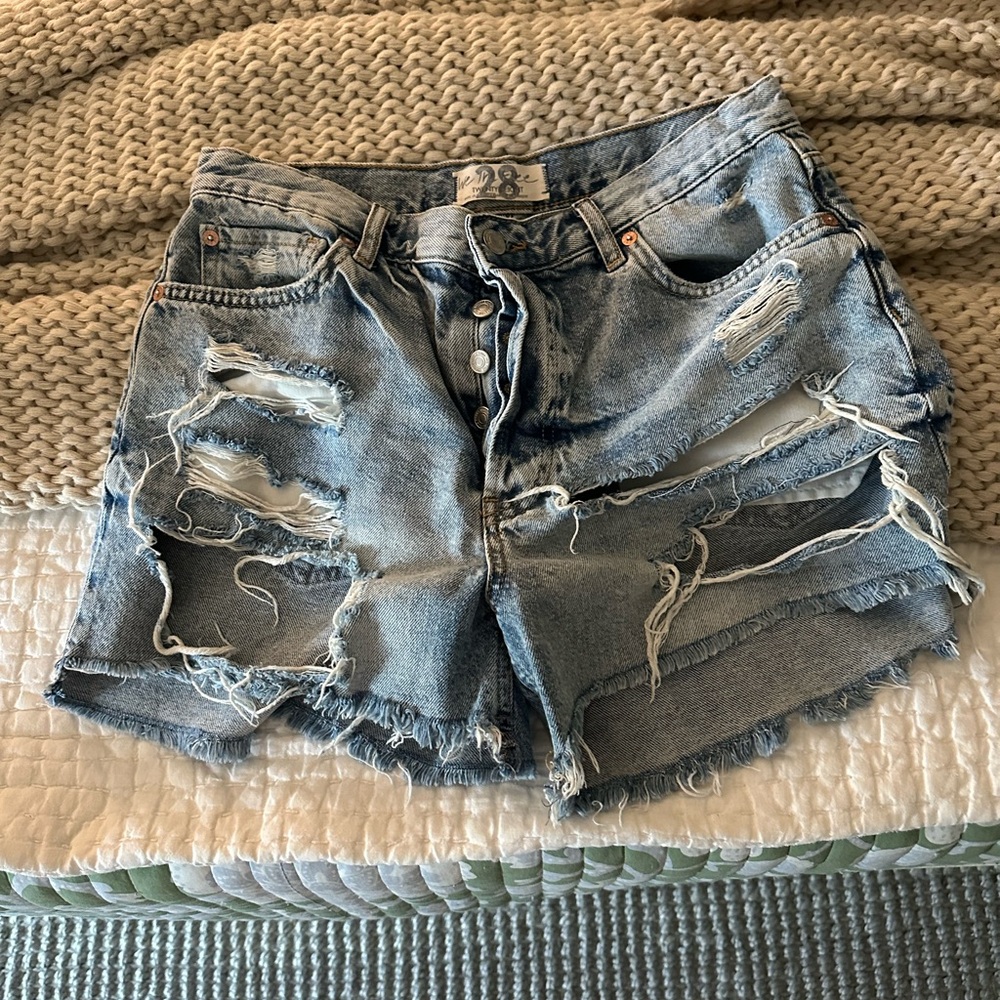 Free People Distressed Denim Shorts 28